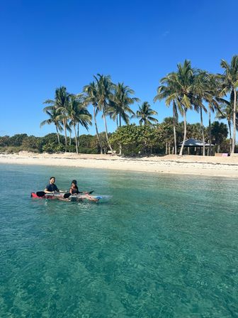 Clear Kayak Guided Tour: Paddle to Peanut Island image 13