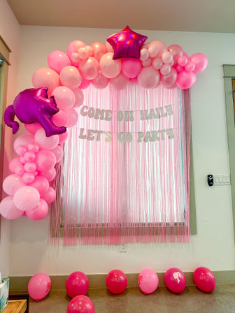 Pre-Arrival Party Decoration Package: Insta-Worthy Photo Backdrop, Balloon Garland, and More Party Favors image 7