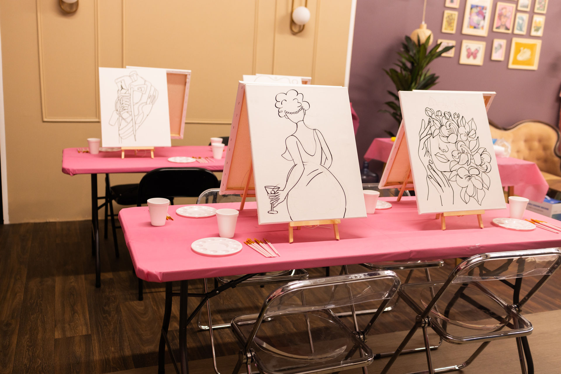 Paint the Peach: Paint & Sip Session image 1