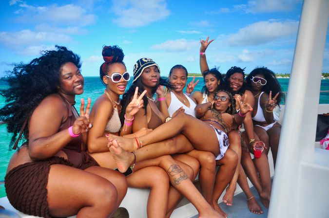 Hip Hop Party Boat with Snorkeling & Open Bar image 4