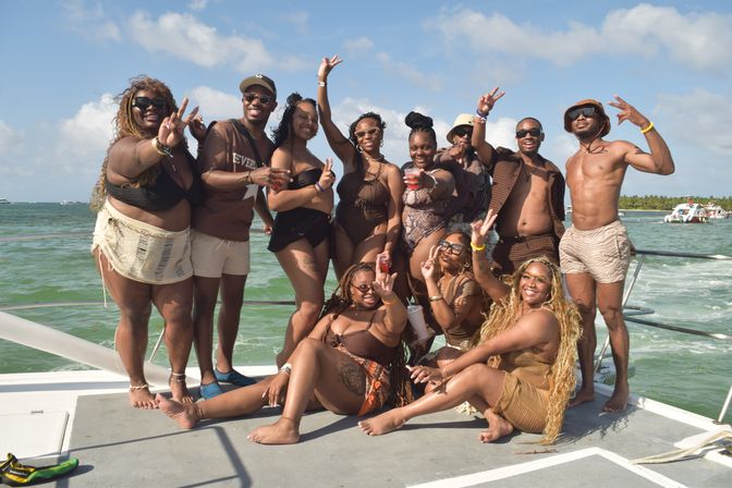 Hip Hop Party Boat with Snorkeling & Open Bar image 18