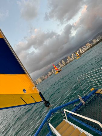 Private Honolulu Sunset Sail at Kewalo Basin Harbor with Complimentary Drinks (Up to 49 Passengers) image 17