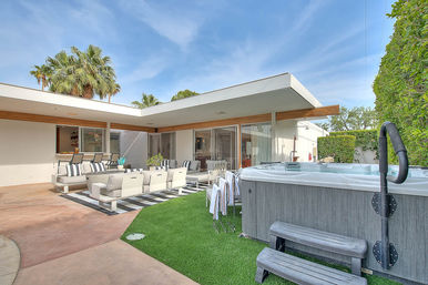 The Sunset Palms: A Mid-Century Modern Oasis image 19