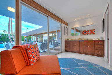 The Sunset Palms: A Mid-Century Modern Oasis image 58