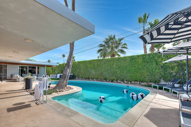 The Sunset Palms: A Mid-Century Modern Oasis image 13