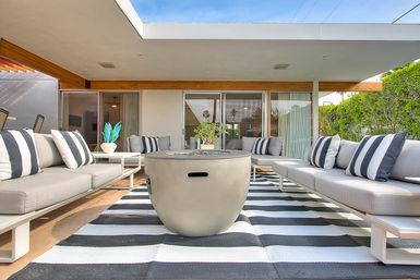 The Sunset Palms: A Mid-Century Modern Oasis image 14