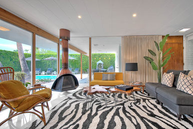 The Sunset Palms: A Mid-Century Modern Oasis image 32