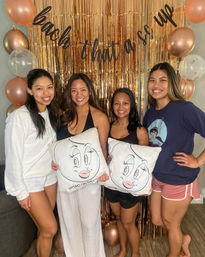 Hydro Facial Party that Comes to You: Includes Suction, Radio Frequency, Oxygen Blowing & Optional Dermaplaning image 2