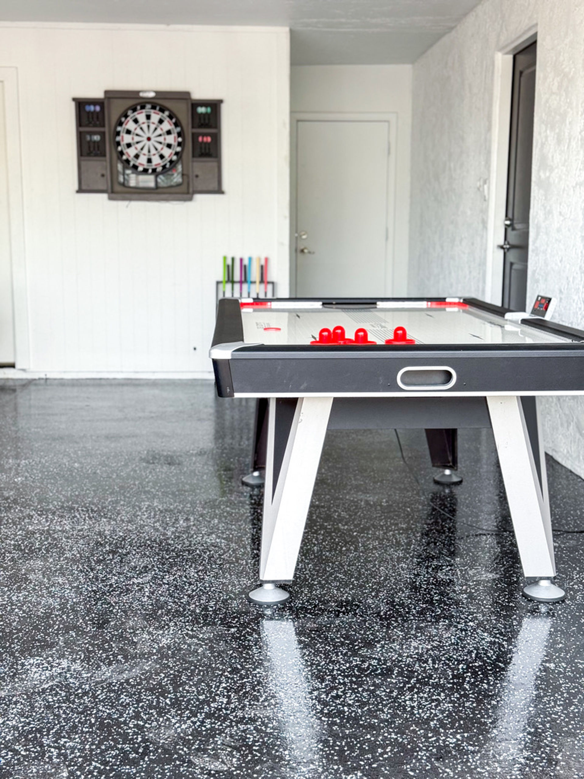 Sonoran Soul: Air Hockey, Darts, Putt Putt & Hot Tub image 2