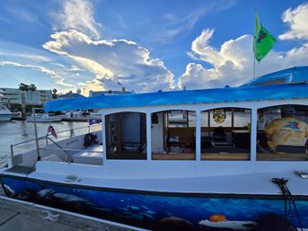 Dancin' Dolphin Booze Cruise: Full Bar, Indoor/Outdoor Seating & Sound System (Up to 20) image 18