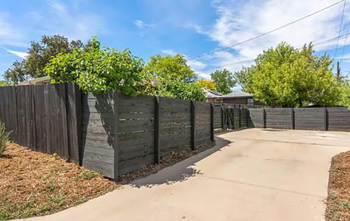 The Daphne: 4BR with Fenced Yard, Hot Tub, Home Theater + Gym image 39