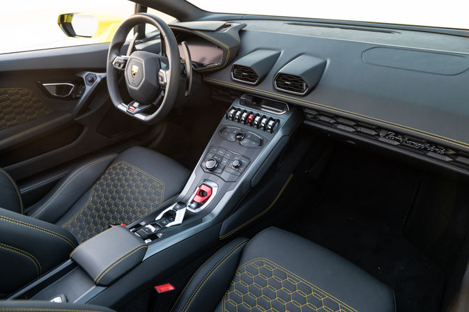 Lamborghini Huracan Spyder - Fast Car Cruising Experience in Miami image 3
