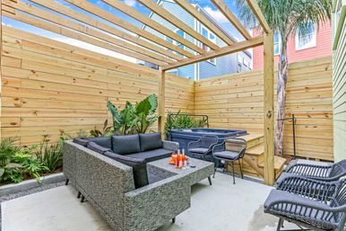 Zen Paradise: NOLA Oasis with Private Hot Tub and Shared Heated Pool image 26