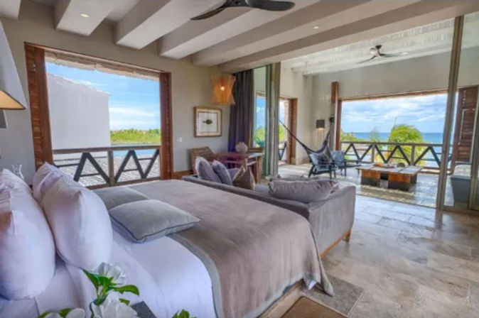 Casa Kira: Luxury 6BR Villa with Private Pool & Beach Access image 10