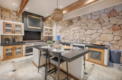 Casa Kira: Luxury 6BR Villa with Private Pool & Beach Access image 12