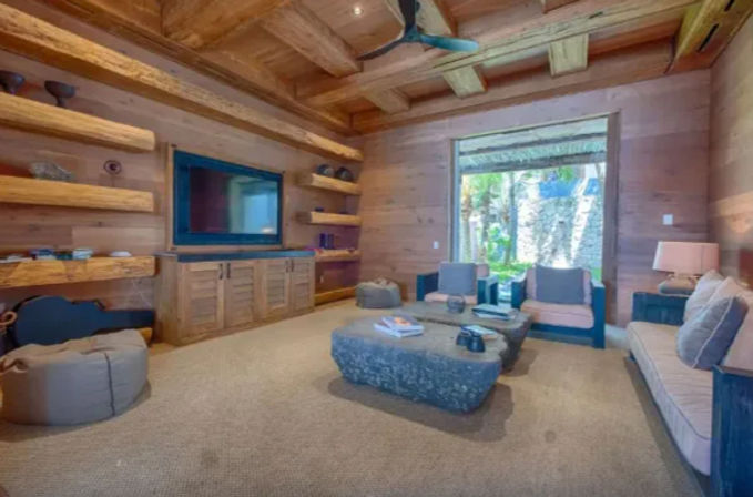 Casa Kira: Luxury 6BR Villa with Private Pool & Beach Access image 9