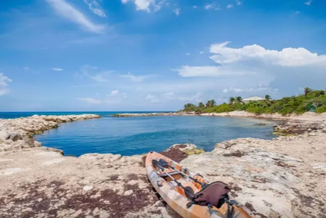 Casa Kira: Luxury 6BR Villa with Private Pool & Beach Access image 23