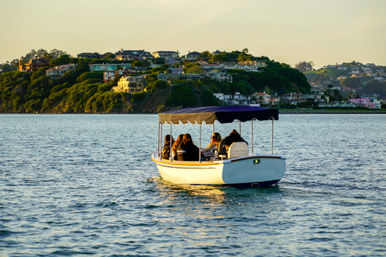 Stylish Electric Duffy Boat Rental: Cruise the Stunning Sausalito Coastline with Your Crew image 2