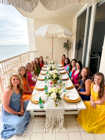 Luxury Picnic Experiences: Beach, Backyard, Bay & Indoor Setups image 4