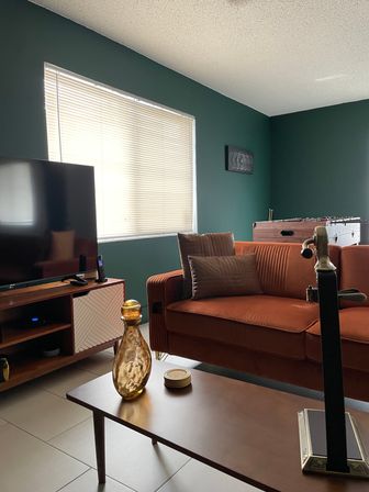 Wandering Jewels: Two Homes = Double the Space and Fun! image 34
