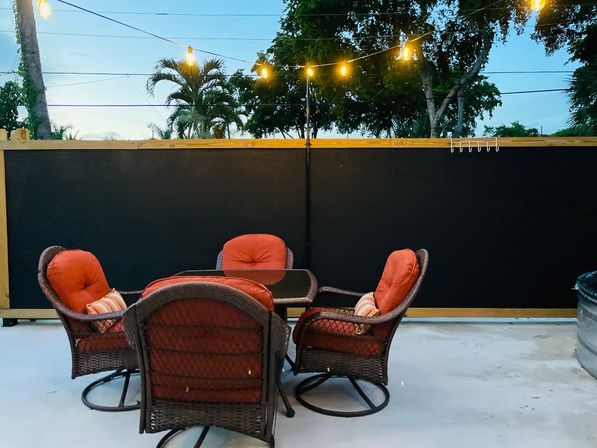 Wandering Jewels: Two Homes = Double the Space and Fun! image 8