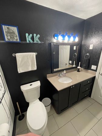 Wandering Jewels: Two Homes = Double the Space and Fun! image 40