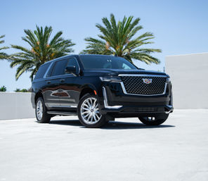 Luxury Chauffeur Services: Hourly Rides, Full-Day Options, and Beyond image 1