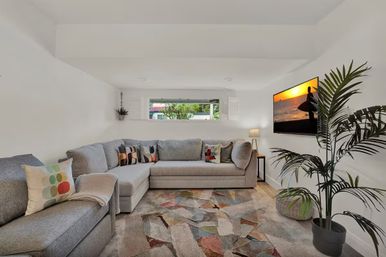 Paradise Palm Villa - Large Miami Getaway Home: Modern Villa with Pool & Entertainment Space image 18