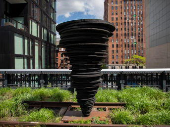 Chelsea Market, High Line, & Hudson Yards Food & History Tour image 17