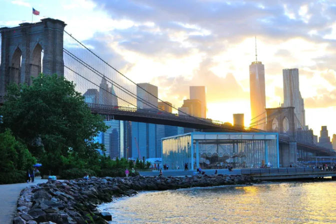 Private Group Tour: Brooklyn Heights, Brooklyn Bridge & DUMBO Food Tour image 17
