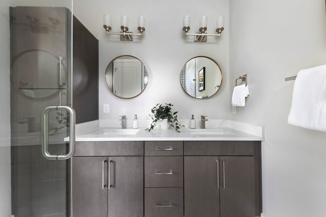 Bourbon and Bubbles: Retro Speakeasy-Style Home with Rooftop Hot Tub image 17