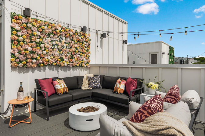 Bourbon and Bubbles: Retro Speakeasy-Style Home with Rooftop Hot Tub image 2