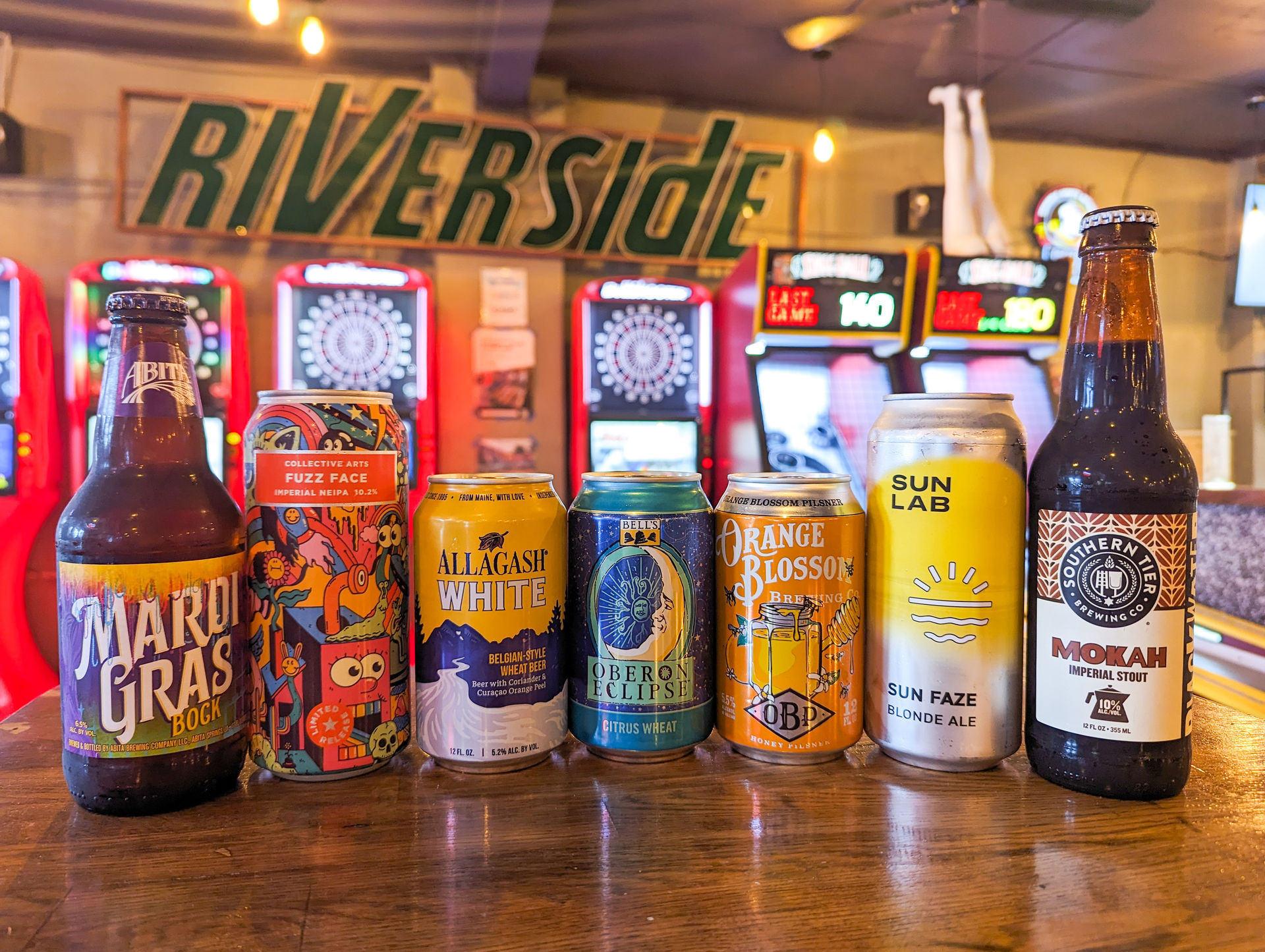 VIP Corner Reservation: Free Billiards, Private Dart Boards + Select Draft Discounts image 1