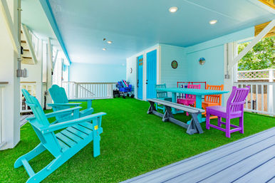 Hidden Paradise 4 BR Retreat: Heated Pool, Casita & Walk to Beach image 11