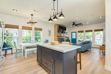 Hidden Paradise 4 BR Retreat: Heated Pool, Casita & Walk to Beach image 32