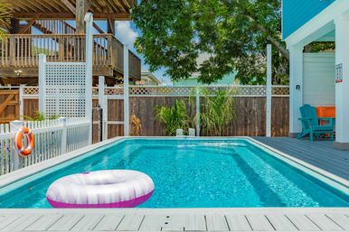 Hidden Paradise 4 BR Retreat: Heated Pool, Casita & Walk to Beach image 51