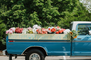 Mobile Flower Bar Experience: Build Your Own Bouquets with Henrietta’s Truck image 4