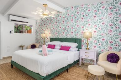 The Muse Hotel: Chic Palm Springs Stay with Stylish Rooms & Courtyard Pool image 20