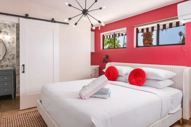 The Muse Hotel: Chic Palm Springs Stay with Stylish Rooms & Courtyard Pool image 6