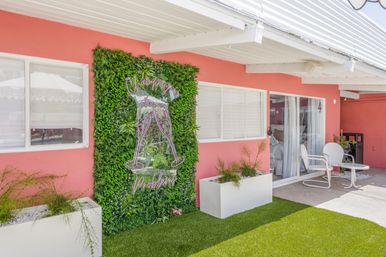 The Muse Hotel: Chic Palm Springs Stay with Stylish Rooms & Courtyard Pool image 30