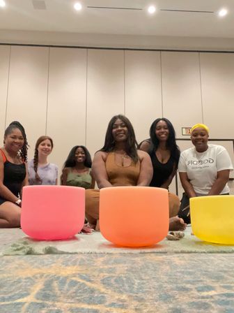 Vibes & Visions: The Ultimate Tarot Experience image 9