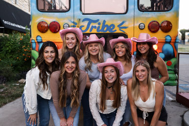 Roofless Party Bus Tours of Austin's Day & Nightlife: West 6th, Rainey Street, & South Congress image 13