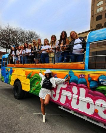 Roofless Party Bus Tours of Austin's Day & Nightlife: West 6th, Rainey Street, & South Congress image 9