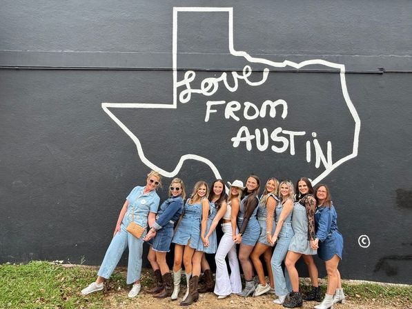 Roofless Party Bus Tours of Austin's Day & Nightlife: West 6th, Rainey Street, & South Congress image 1