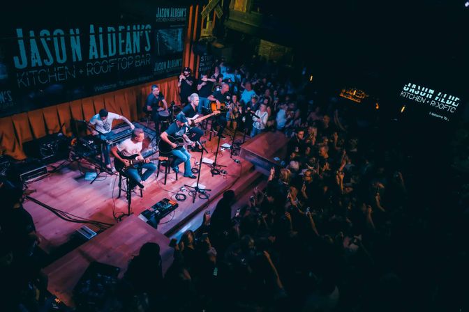 Jason Aldean's Kitchen + Rooftop Bar image 2