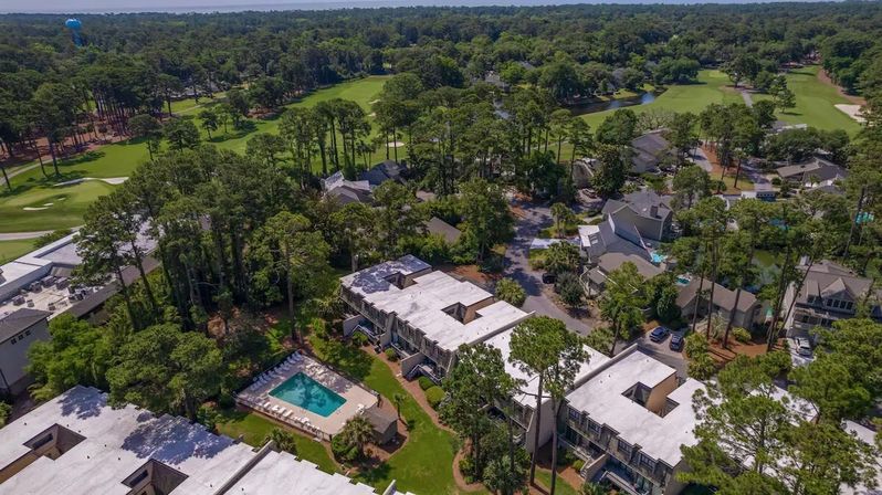 4BR Pool View Townhouse in the Heart of Harbour Town image 11