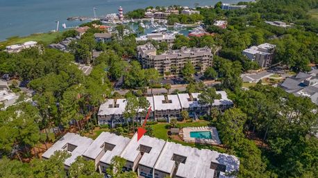 4BR Pool View Townhouse in the Heart of Harbour Town image 12