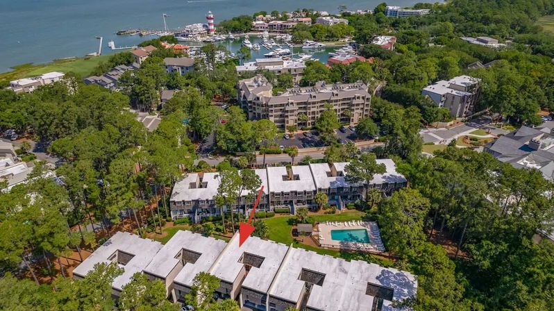 4BR Pool View Townhouse in the Heart of Harbour Town image 12