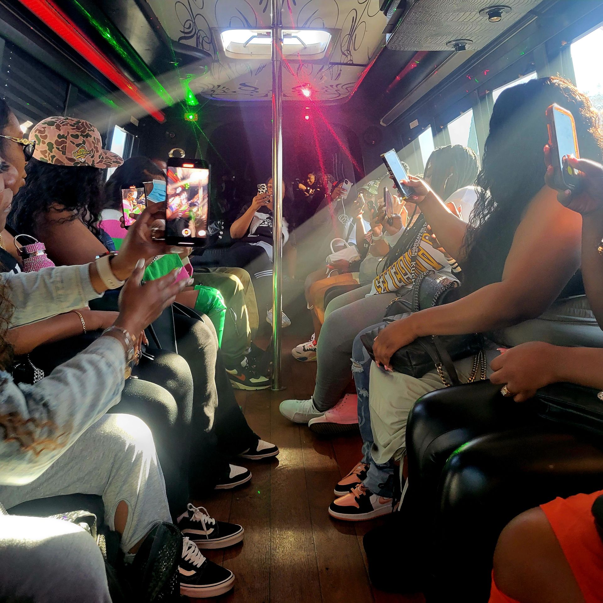 Private Los Angeles Winery & Cannabis Party Bus Tour image 2