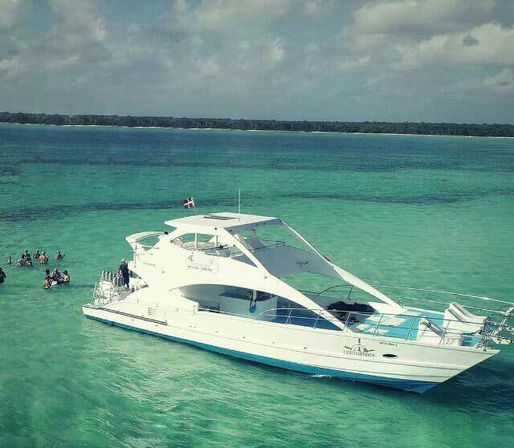 Full-Day All-Inclusive Private Catamaran Adventure to Saona Island image 15